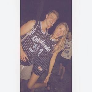 Meet your Posher, Hunter